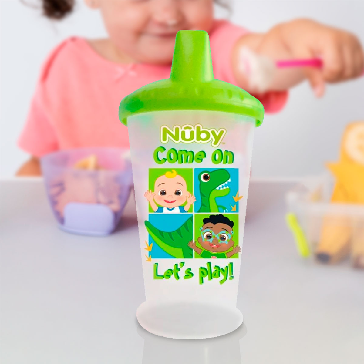 Vaso entrenador con Boquilla de Cocomelon Let´s Play color Verde 240ml