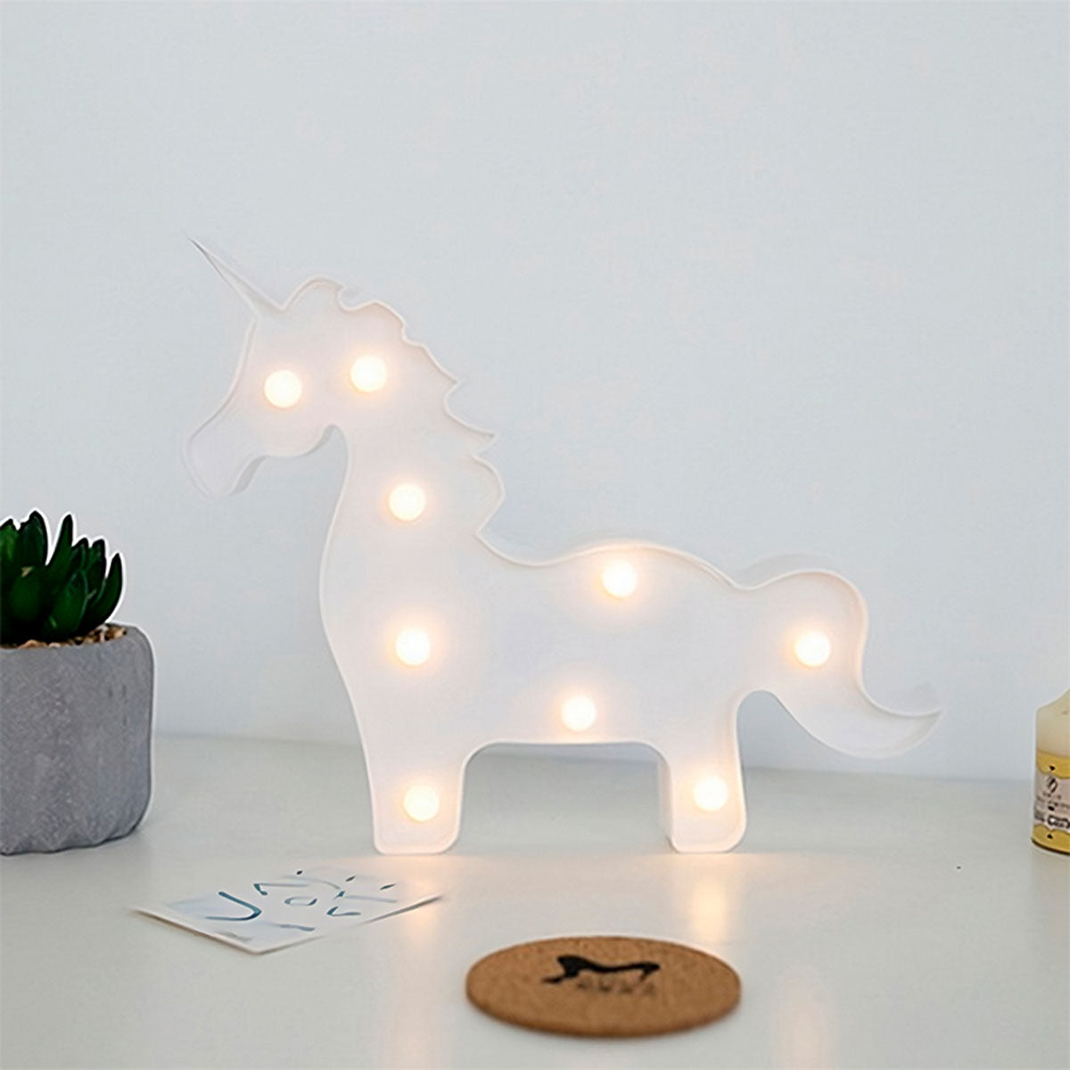 Lámpara de Unicornio Blanco Led 22.5x24x3cm